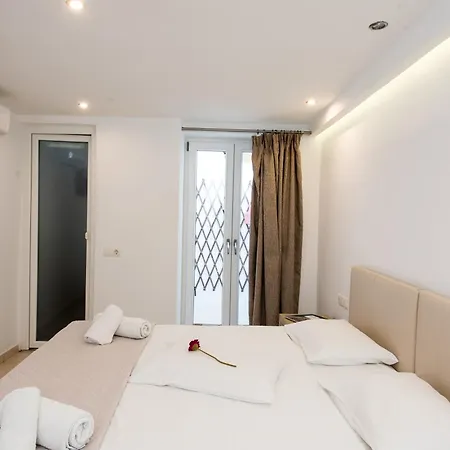 Olympia Aparthotel