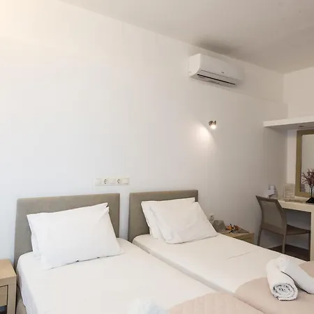 Olympia Aparthotel 2*